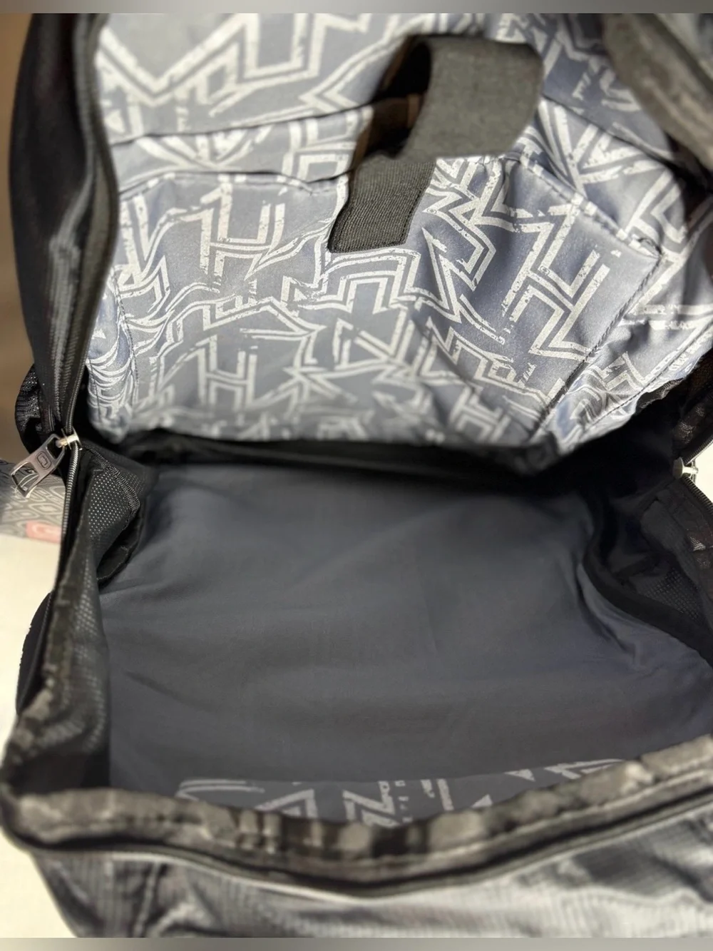 OGIO Bullion Backpack Black/Silver Padded New With Tags Company Logo